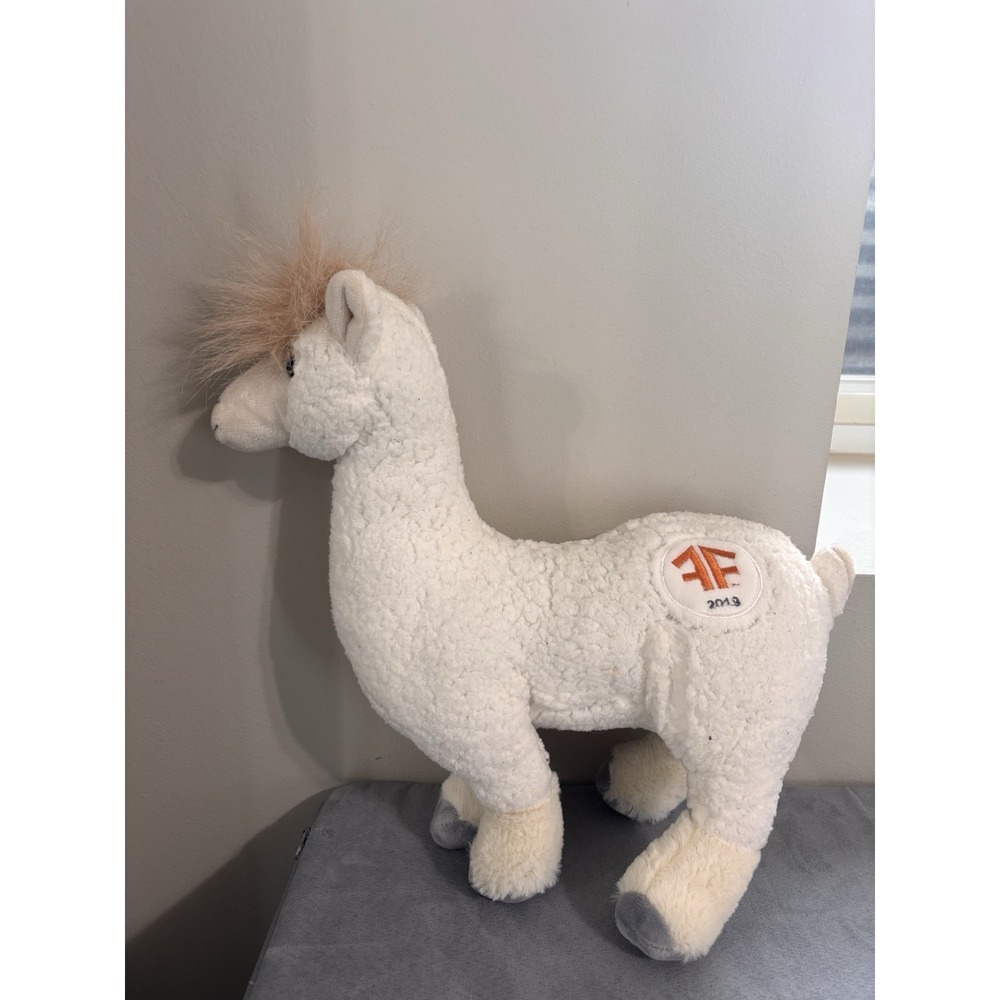 Mills Fleet‎ Farm 2019 Llama Plush Animal Christmas NO Tags Promo Collector Gift